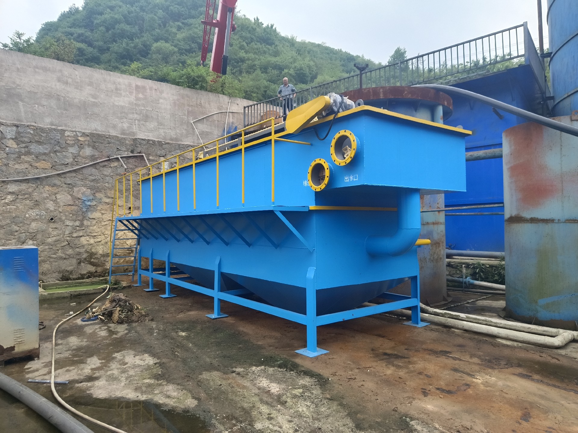 氣浮機(jī)，高效氣浮機(jī)，溶氣氣浮機(jī)，氣浮機(jī)安裝現(xiàn)場(chǎng)